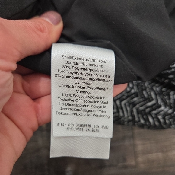 DKNY Women's Black and White Jacket - Picture 8 of 8